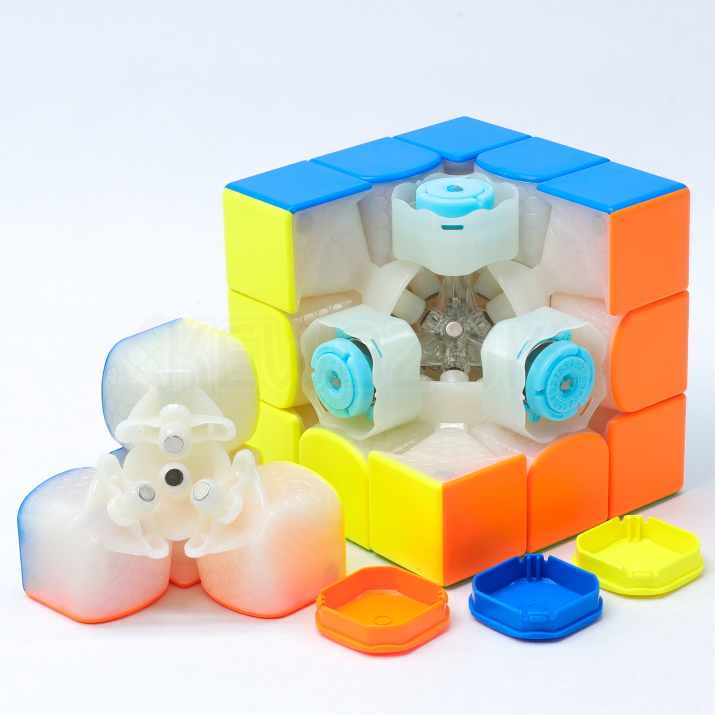 GAN 13 (Magnétique, Maglev, Ball-Core)
