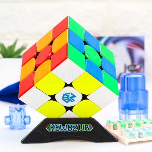GAN 15 Noir Interne (Magnétique, UV, Ball-Core)